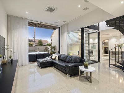 25 Albert Street, Williamstown