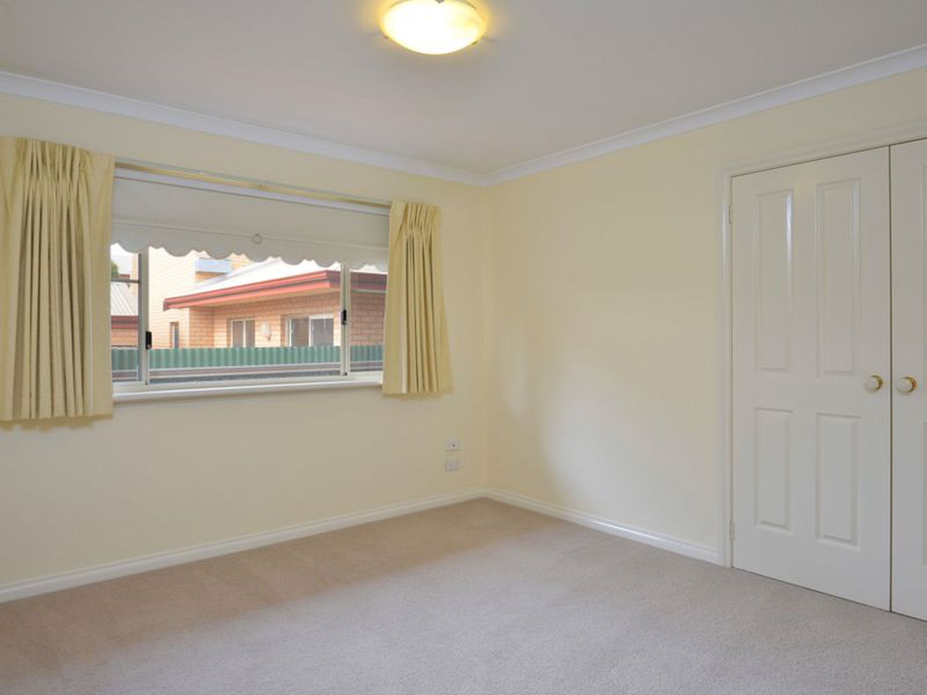 46 Chapman Drive, Somerville