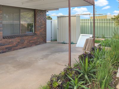 4 / 17 Stawell Road, Horsham
