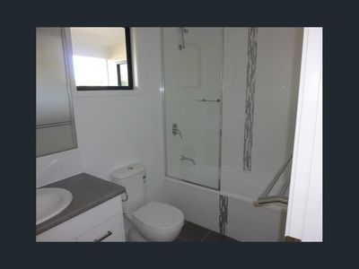 28 Wedgebill Circuit, Redbank Plains