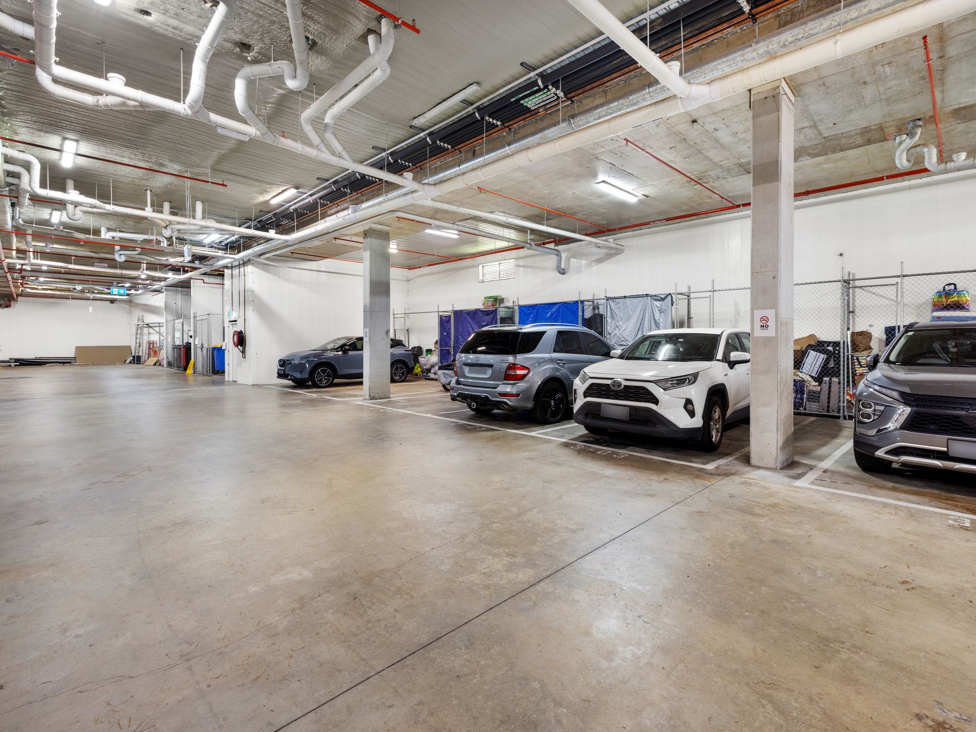 303 / 110 Roberts Street, West Footscray