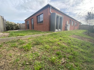 6 Selleck Drive, Point Cook