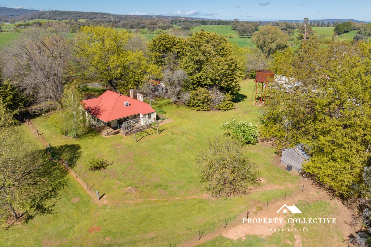 975 Beechworth-Wodonga Road, Wooragee