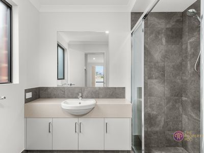 96 Dotterel Way, East Cannington