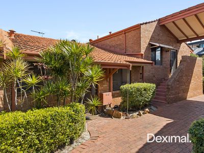 5 / 6 Field Street, Mount Lawley
