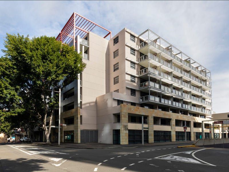 504 / 45 Shelley Street, Sydney