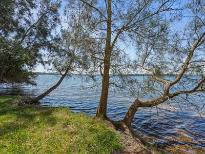 23 Beach Road, Balcolyn