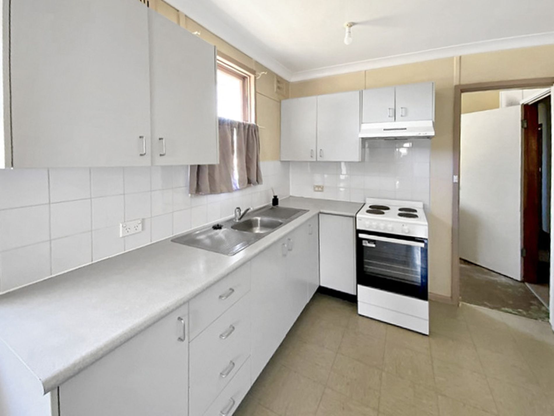 34 Scrivener Street, Forbes