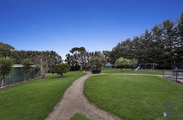 33 King William Court, Wallan