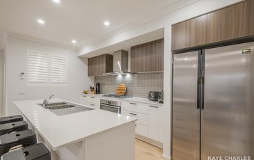 18 BOWOOD STREET, Officer