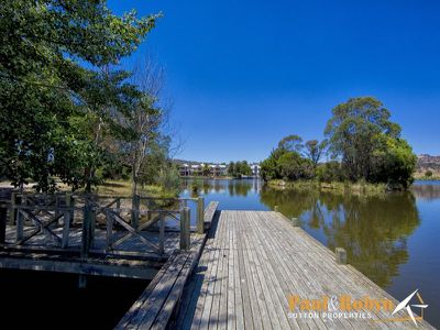 6 Waterview Gardens, Jerrabomberra