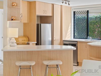 2 / 101 EUGAREE STREET, Southport