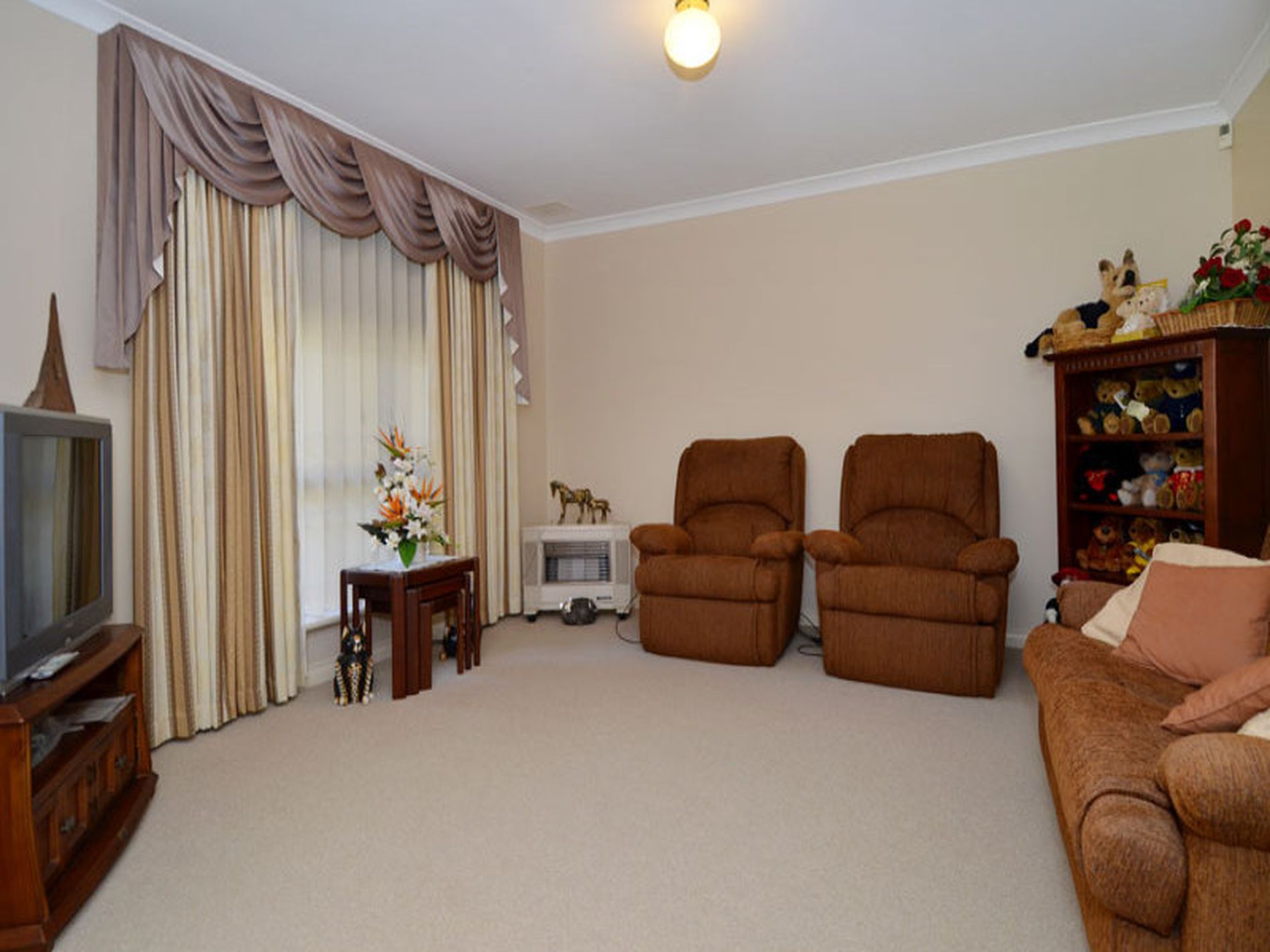 17 Bracklemann Drive, Boulder