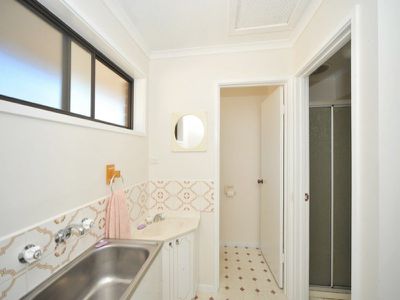 2 / 6 Cockerell Court, Kennington