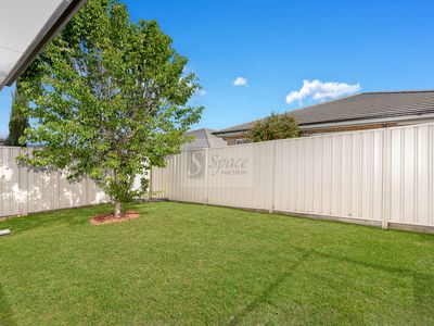 27 Geoghegan Circuit, Oran Park