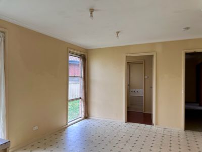 8 Mitchell Avenue, Wangaratta