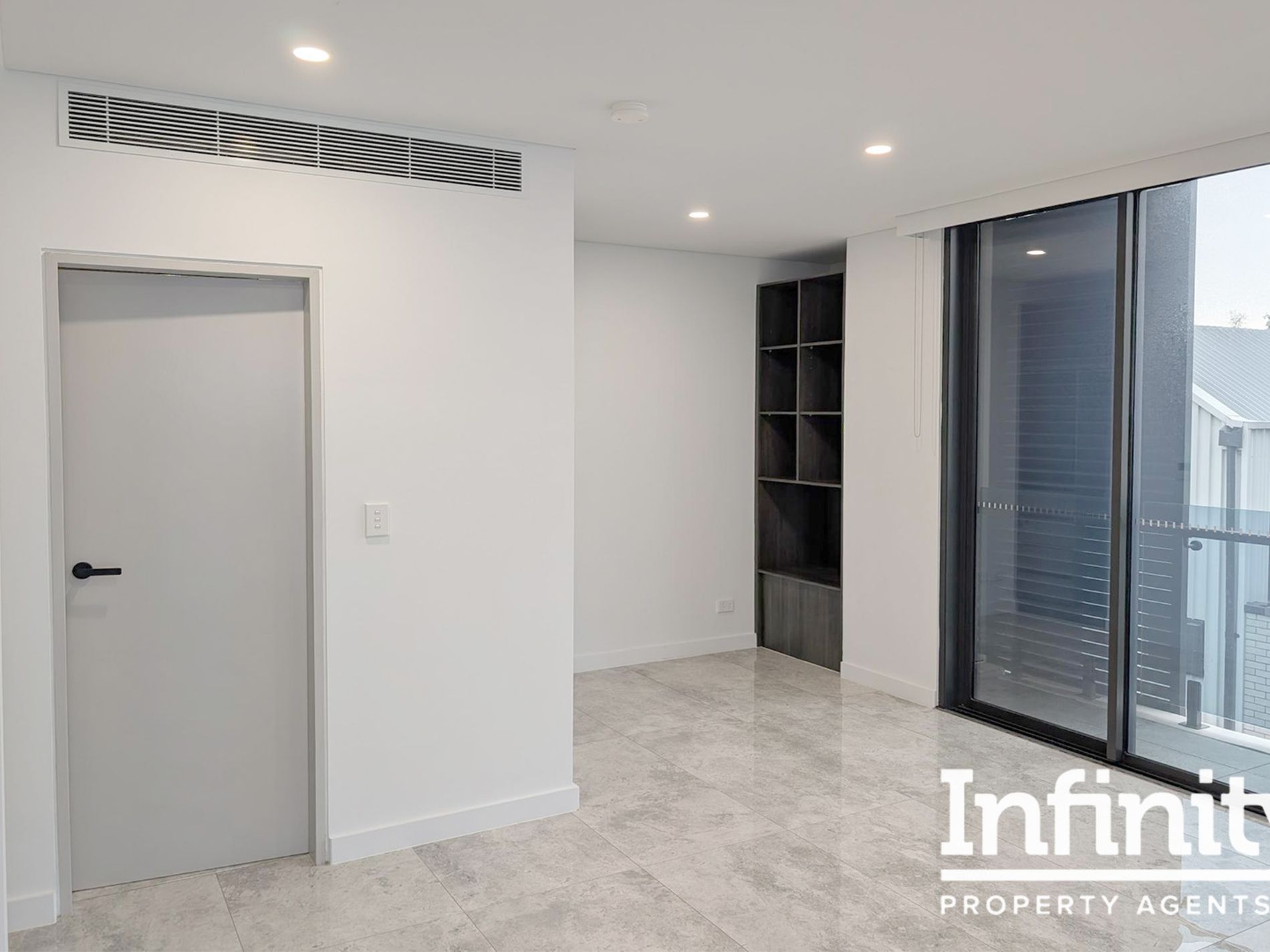 20A Heffron Road, Eastgardens