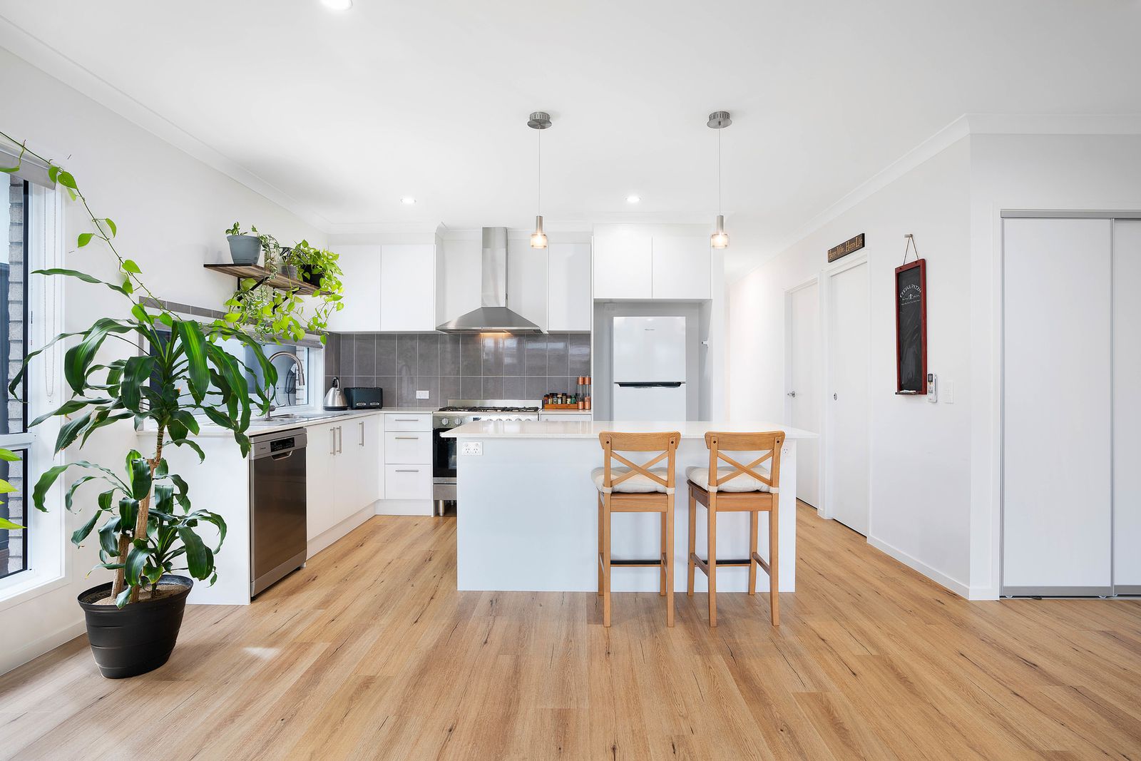 Photo 2 of 12, 29 Bendemeer Way, Palmview