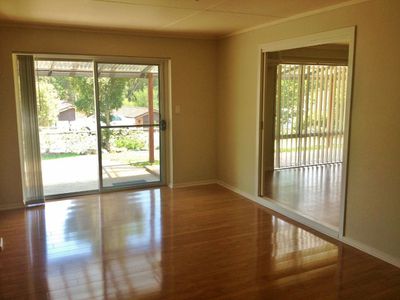 47 Ross Avenue, Narrawallee