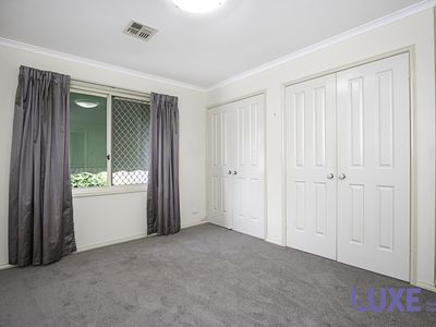 1 / 2 Merri Place, Conder