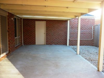 12 Skipper Road, Tarneit