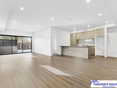 1 / 8 George Street, Doncaster East