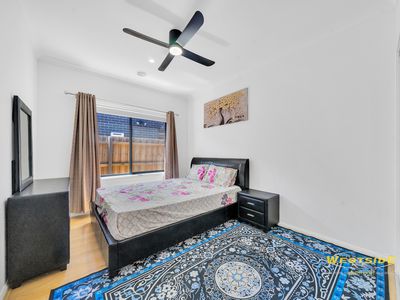 25 Cascade  Drive, Aintree