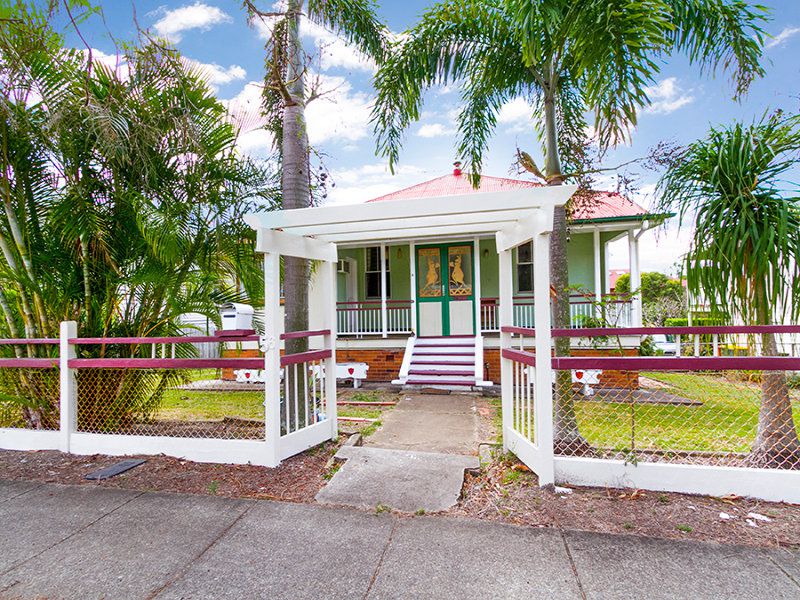 56 Shakespear Street, Coorparoo