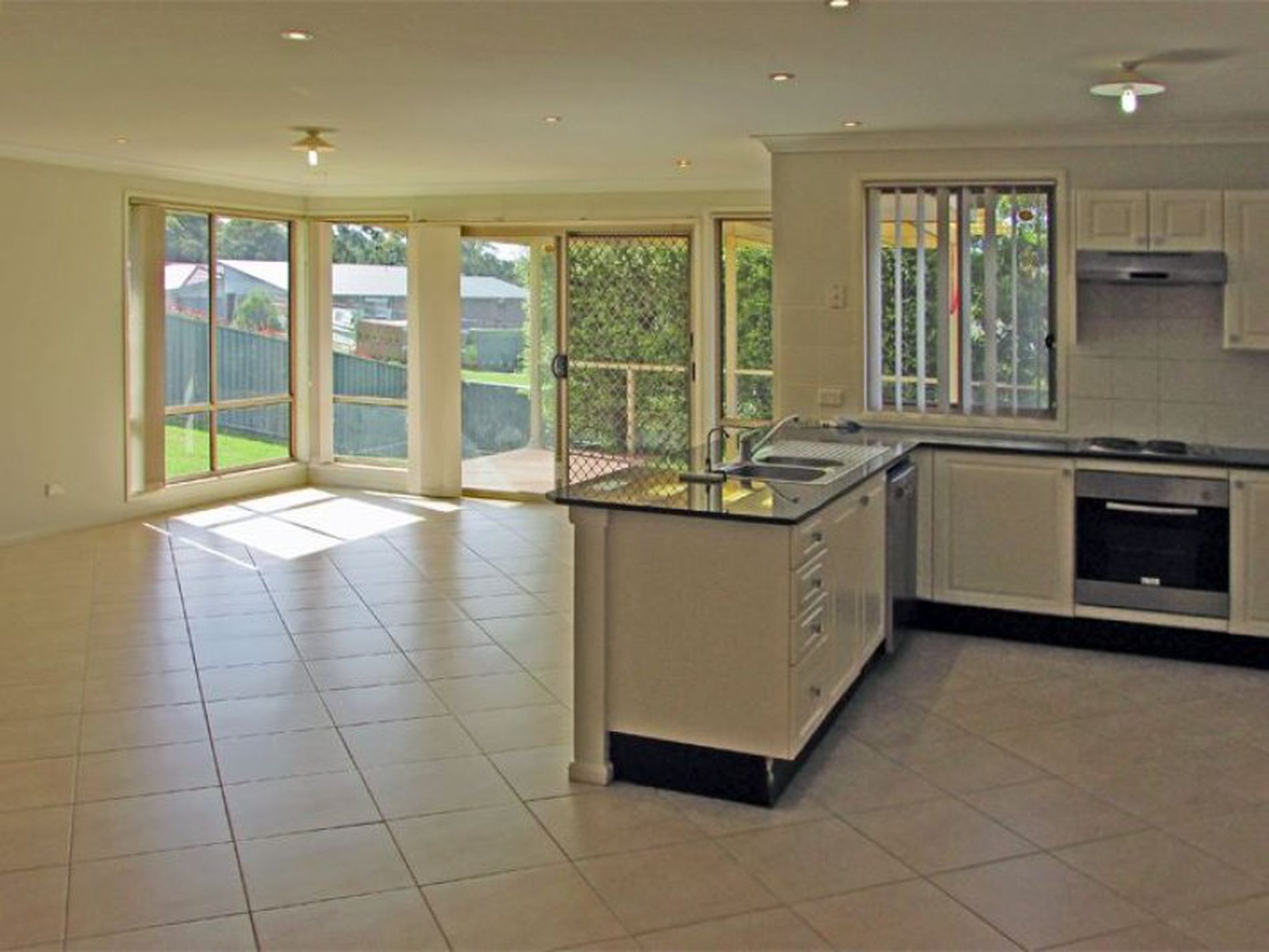 71 Golden Wattle Drive, Ulladulla