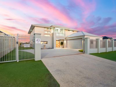 43 Holloways Ridge, Secret Harbour