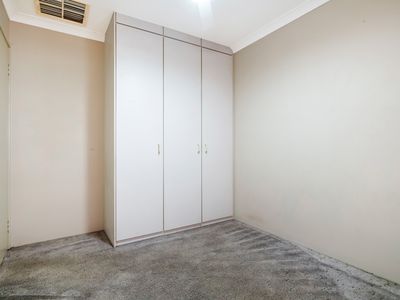 2B Eaglemont Drive, Swan View