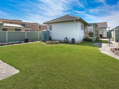 13 Addison Avenue, Lake Illawarra