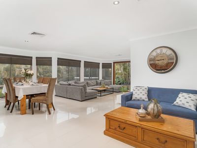 11 Mackeys Street, Horningsea Park