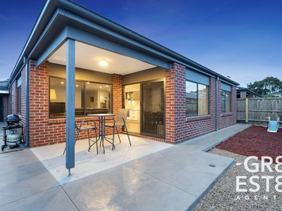 36 Aquatic Drive, Cranbourne West