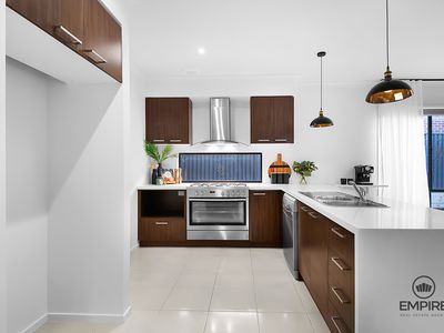 14 Murrayfield Street, Cranbourne East