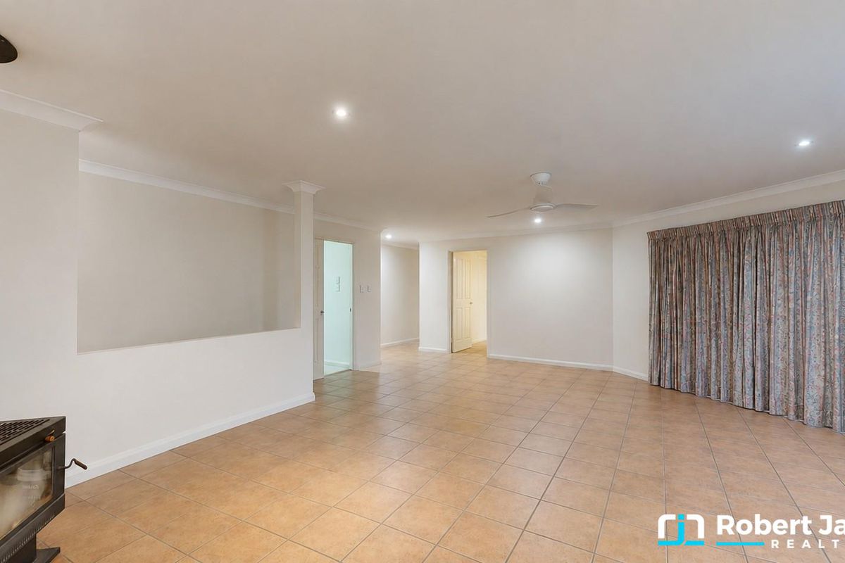 23 Golf Course Drive, Tewantin