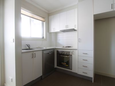 6 / 41 Railway Avenue, Oakleigh