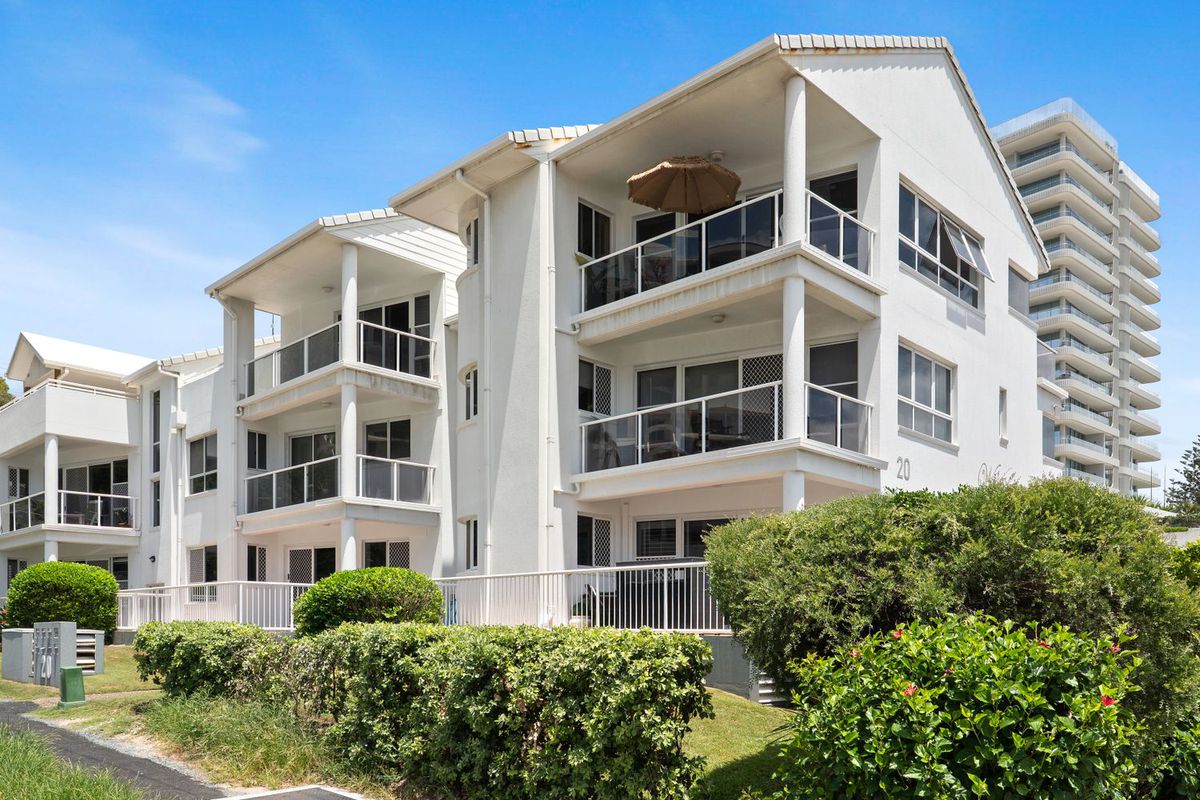 2 / 20 Marine Parade, Coolangatta
