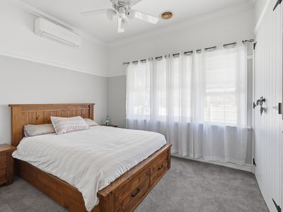 13 Younger Street, Wangaratta