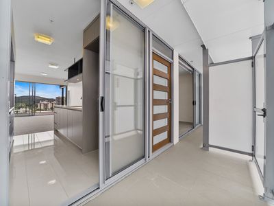 11103 / 30 Duncan Street, West End