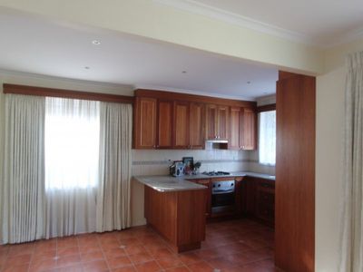 87 Old Dandenong Road, Oakleigh South