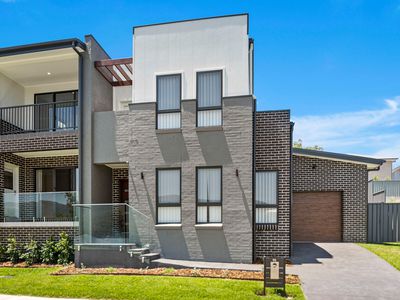 10 Lemon Gr, Stream Hill