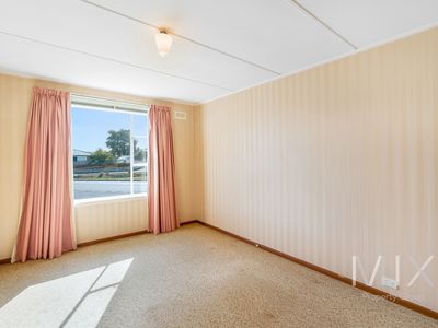 2 Bonar Place, Glenorchy