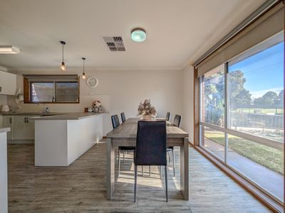 11 Byrnes Street, Swan Hill