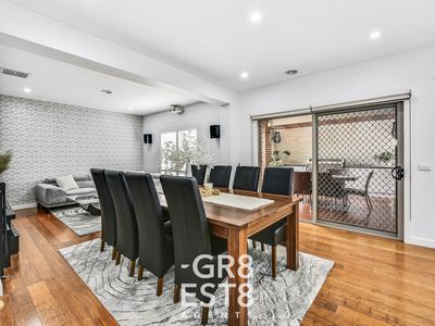 14 St Clair Avenue, Cranbourne West