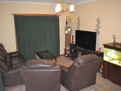 26 Main Street, Millicent