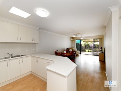 8 / 3 Spalding Crescent, Goodna