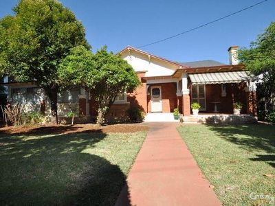 326 Macquarie Street, Dubbo