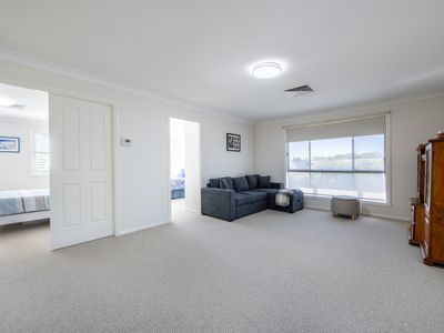 18 Lancaster Park Place, Dubbo