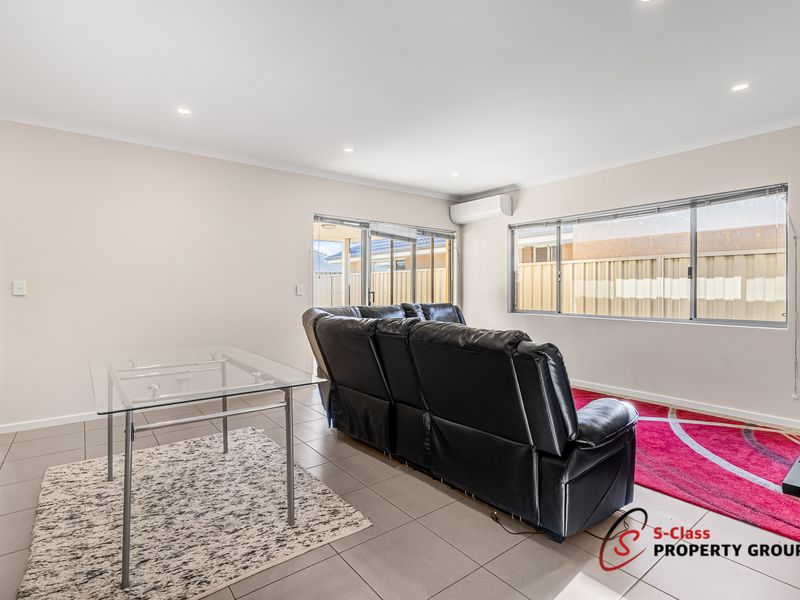 62 Lancaster Loop, Piara Waters